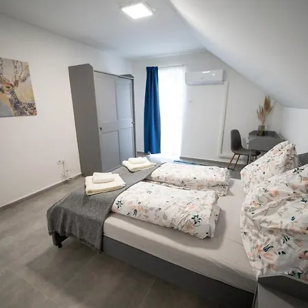 Tótündér Apartman Levelek