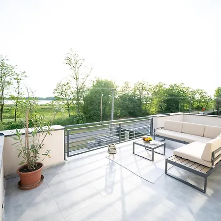 Totuender Vendeghaz * Levelek