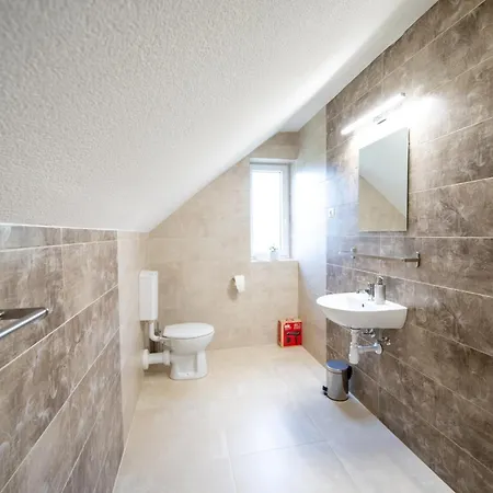 Totuender Vendeghaz Levelek