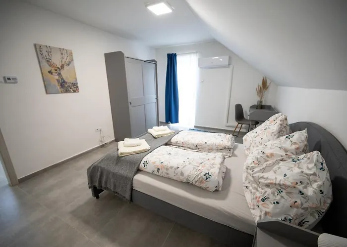 Tótündér Apartamento Levelek